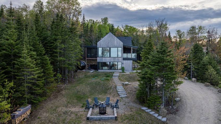68 - Maison à vendre, Les Éboulements (Code - eb327, Charlevoix)
