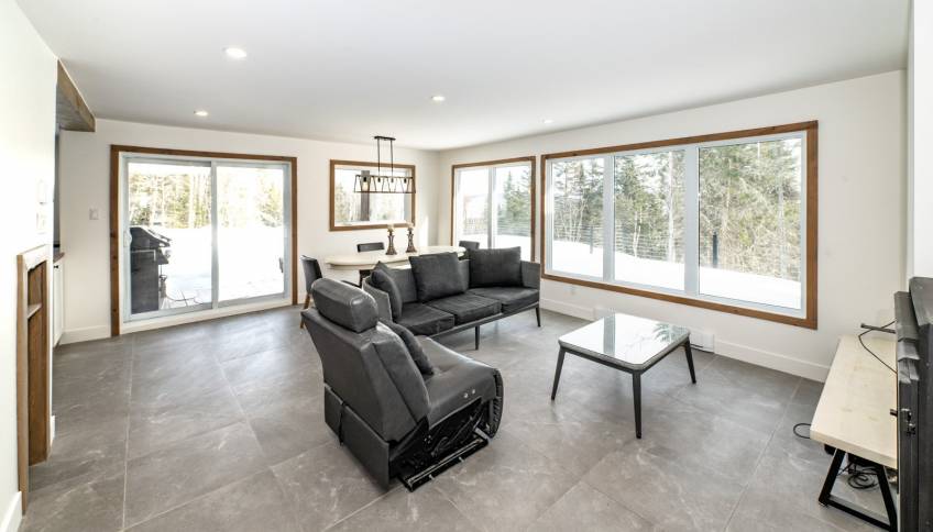 15 - Maison à vendre, Saint-Urbain (Code - su087, Charlevoix)
