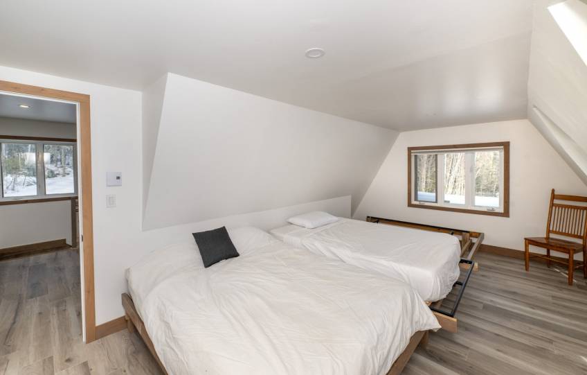 24 - Maison à vendre, Saint-Urbain (Code - su087, Charlevoix)
