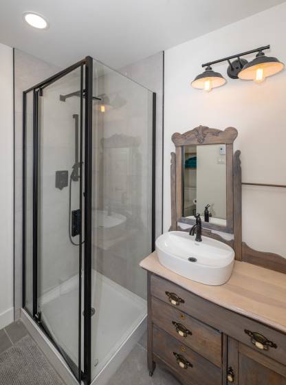 25 - Maison à vendre, Saint-Urbain (Code - su087, Charlevoix)