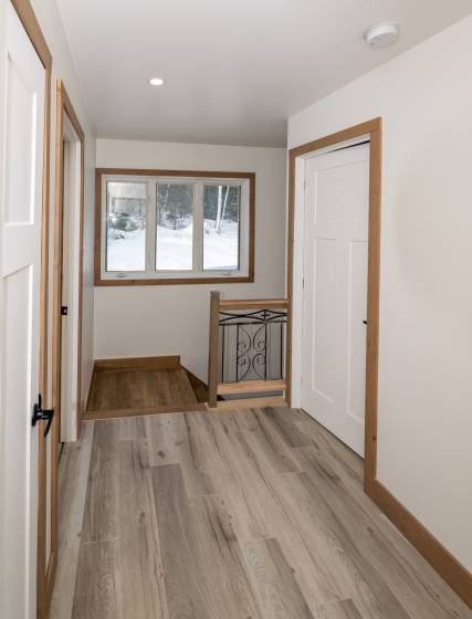 28 - Maison à vendre, Saint-Urbain (Code - su087, Charlevoix)