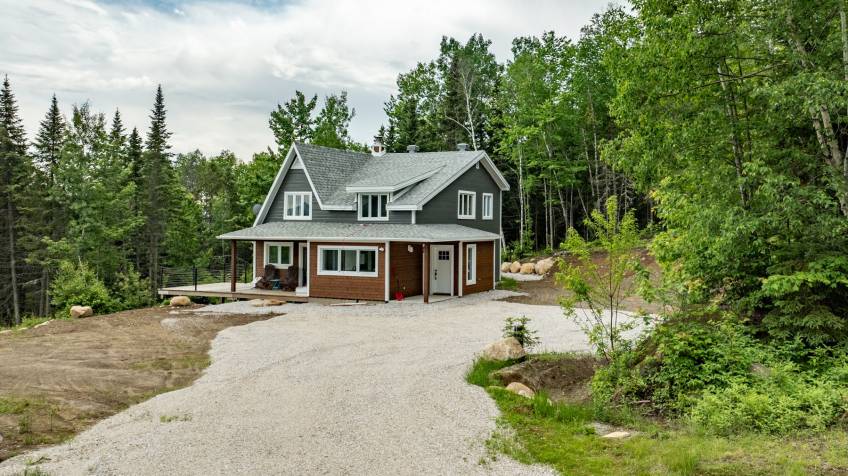3 - Maison à vendre, Saint-Urbain (Code - su087, Charlevoix)