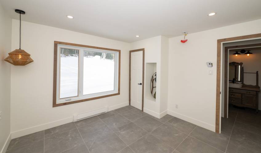 36 - Maison à vendre, Saint-Urbain (Code - su087, Charlevoix)