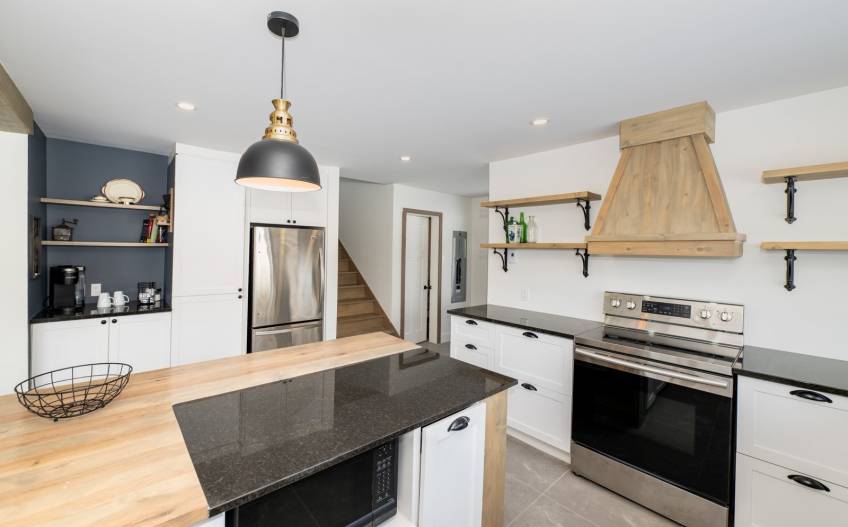 40 - Maison à vendre, Saint-Urbain (Code - su087, Charlevoix)