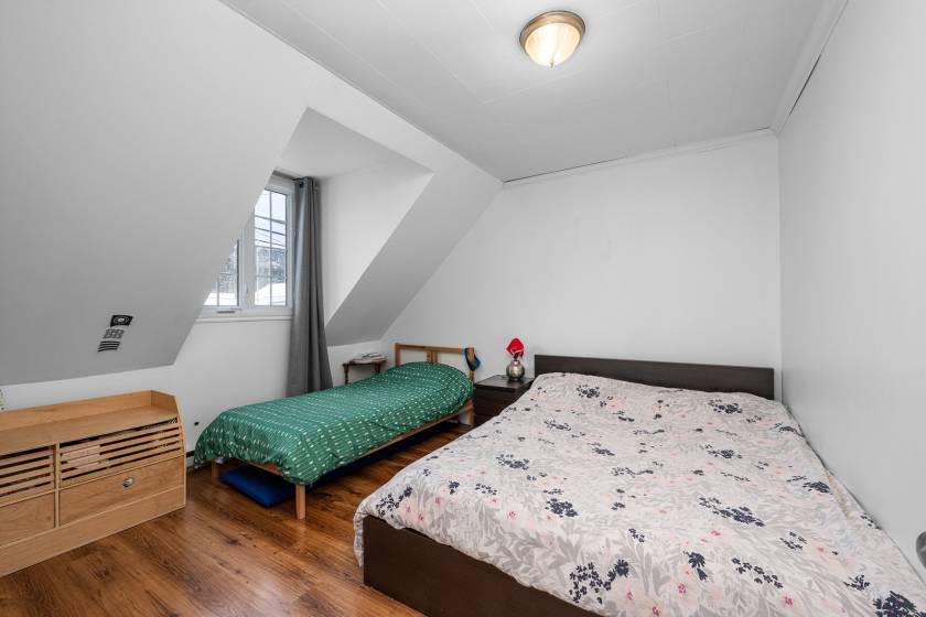 12 - Duplex à vendre, Saint-Urbain (Code - su086, Charlevoix)