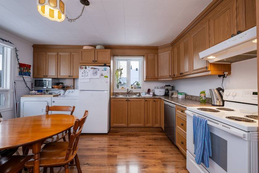 13 - Duplex à vendre, Saint-Urbain (Code - su086, Charlevoix)