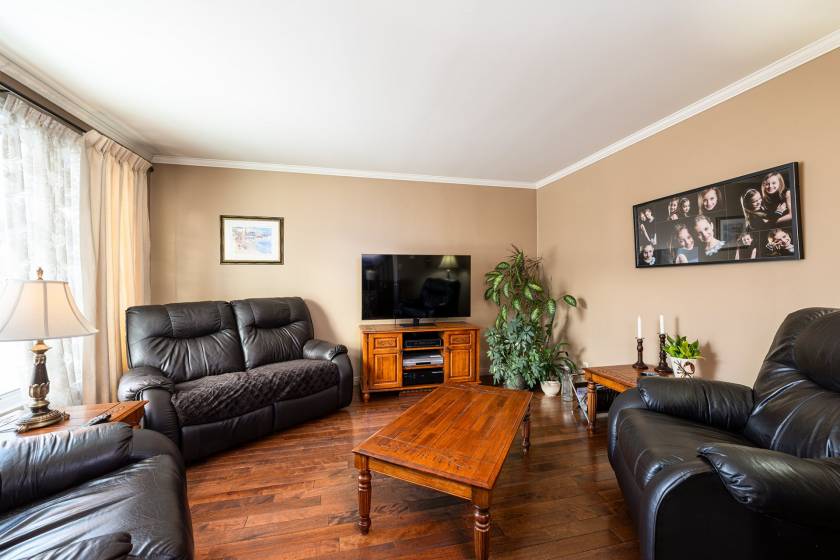 7 - Duplex à vendre, Saint-Urbain (Code - su086, Charlevoix)