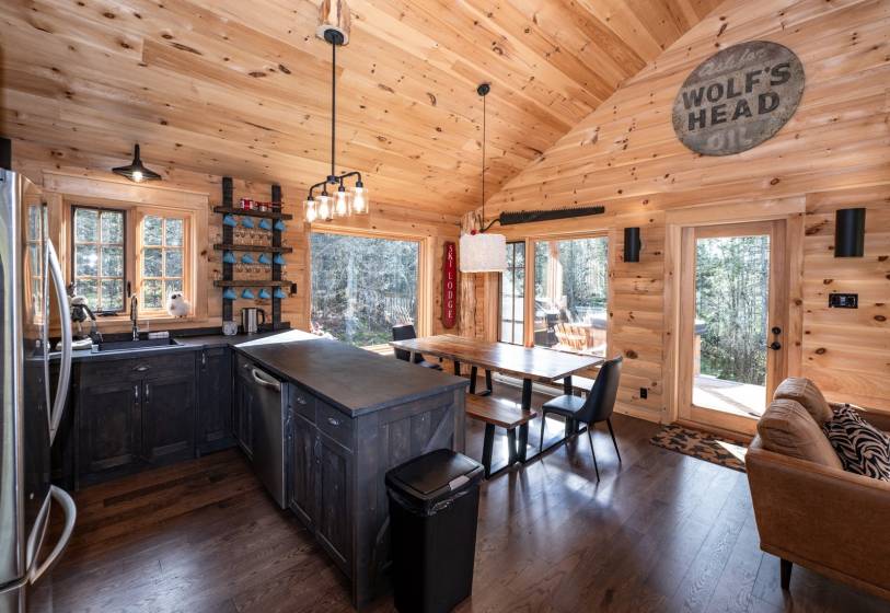 10 - Maison à vendre, La Malbaie (Code - mb419, Charlevoix)