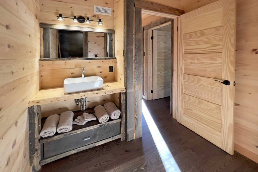 27 - Maison à vendre, La Malbaie (Code - mb419, Charlevoix)