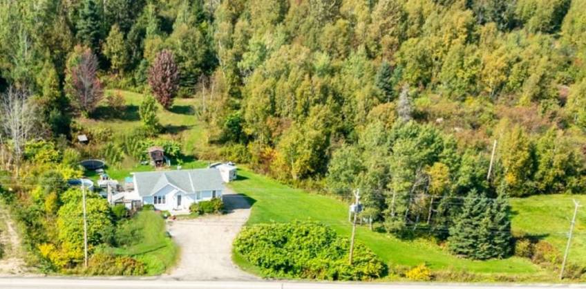 1 - Maison à vendre, La Malbaie (Code - mb409, Charlevoix)