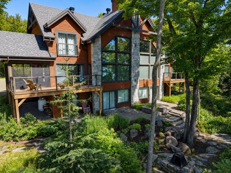 2 - Duplex à vendre, Petite-Rivière-Saint-François (Code - pr861, Charlevoix)
