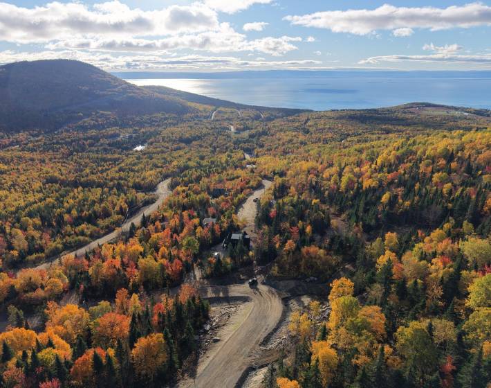 2 - Terrain et terre à vendre, Petite-Rivière-Saint-François (Code - pr875, Charlevoix)