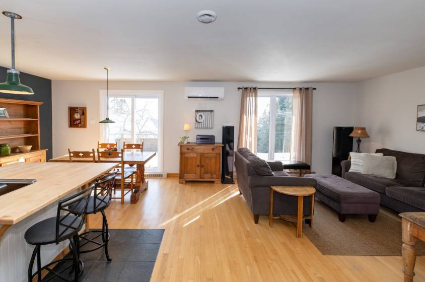 16 - Maison à vendre, Baie-Saint-Paul (Code - sp912, Charlevoix)