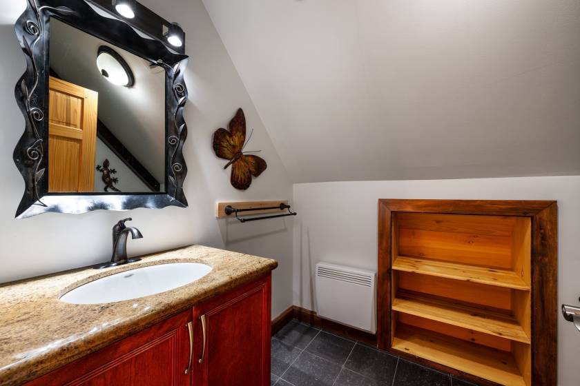 15 - House for sale, Petite-Rivière-Saint-François (Code - pr833, Charlevoix)