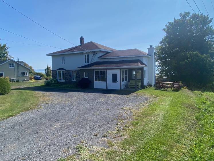 37 - Maison à vendre, L'Isle-aux-Coudres (Code - ic043, Charlevoix)
