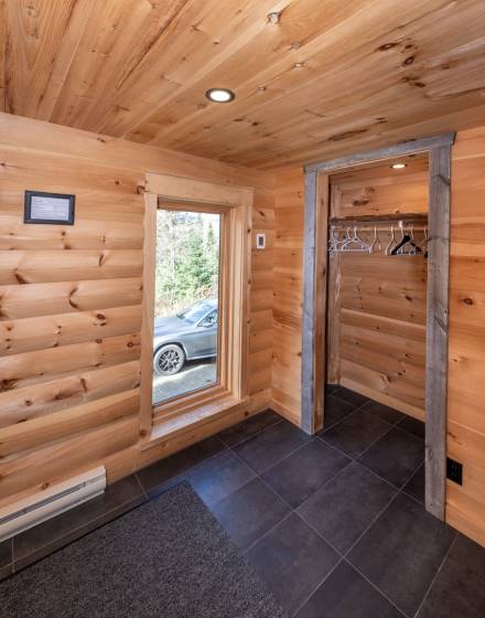 39 - Maison à vendre, La Malbaie (Code - mb415, Charlevoix)