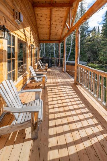 40 - Maison à vendre, La Malbaie (Code - mb415, Charlevoix)