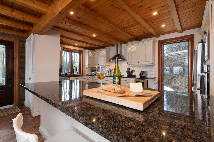 13 - Maison à vendre, Baie-Saint-Paul (Code - sp935, Charlevoix)