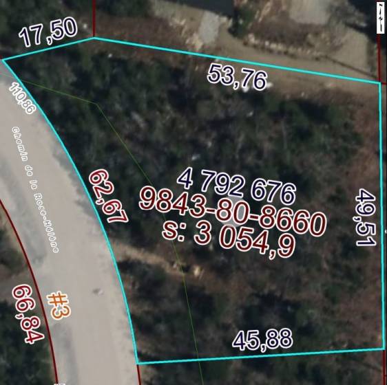 8 - Terrain et terre à vendre, Petite-Rivière-Saint-François (Code - pr835, Charlevoix)