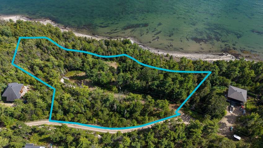 13 - Terrain et terre à vendre, Saint-Irénée (Code - si182, Charlevoix)