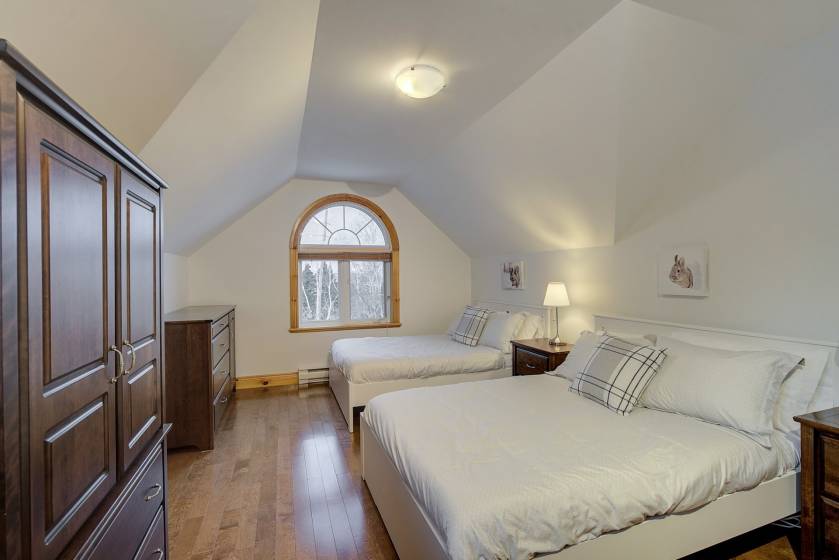 54 - Maison à vendre, Baie-Saint-Paul (Code - sp896, Charlevoix)