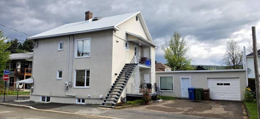 3 - Triplex à vendre, Baie-Saint-Paul (Code - sp936, Charlevoix)