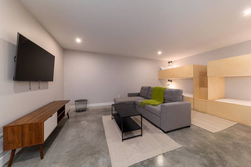 23 - Maison à vendre, Petite-Rivière-Saint-François (Code - pr807, Charlevoix)