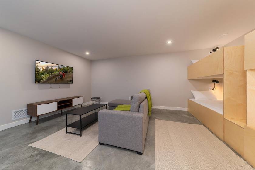 24 - Maison à vendre, Petite-Rivière-Saint-François (Code - pr807, Charlevoix)