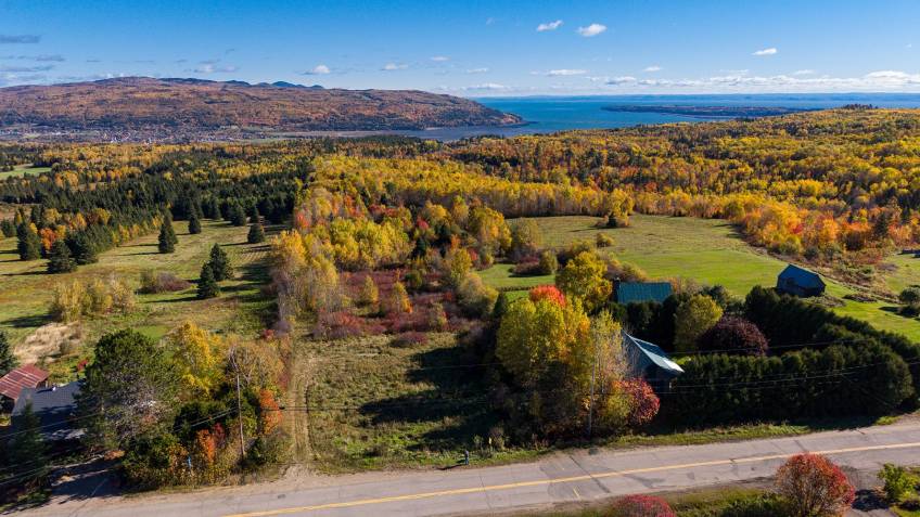 4 - Terrain et terre à vendre, Baie-Saint-Paul (Code - sp942, Charlevoix)