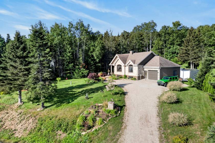 1 - Maison à vendre, Les Éboulements (Code - eb332, Charlevoix)