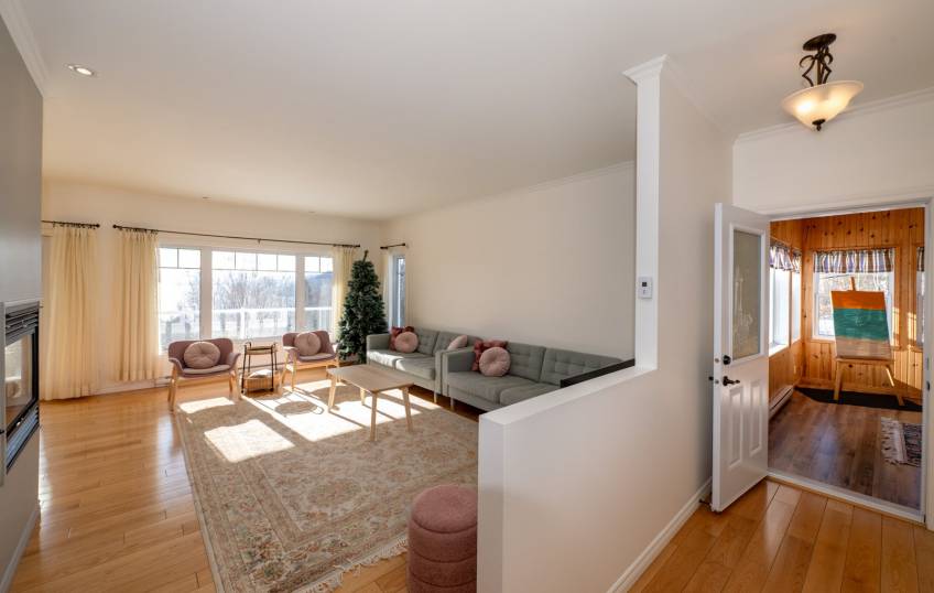 11 - Maison à vendre, Baie-Saint-Paul (Code - sp905, Charlevoix)